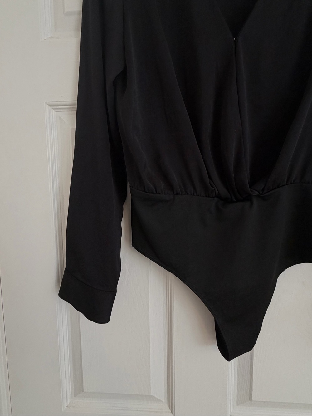 NWT Open Edit Black Long Sleeve Surplice Bodysuit Size Medium - Picture 4 of 9